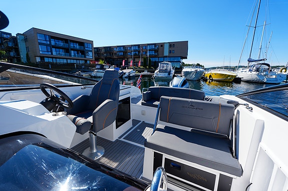 Èn eiers Oceanmaster 680 DC m/ 250 hk Honda. Stor solseng foran. Leveringsklar! 30 of 30