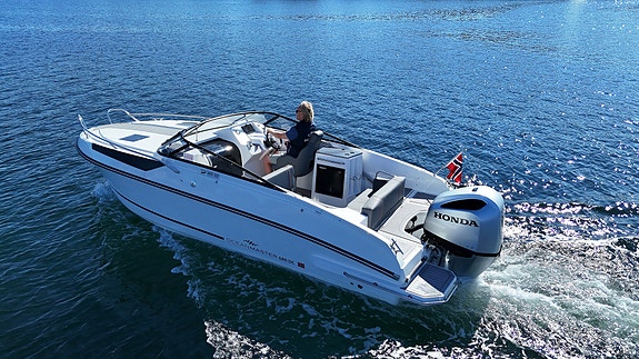 Èn eiers Oceanmaster 680 DC m/ 250 hk Honda. Stor solseng foran. Leveringsklar! 17 of 30