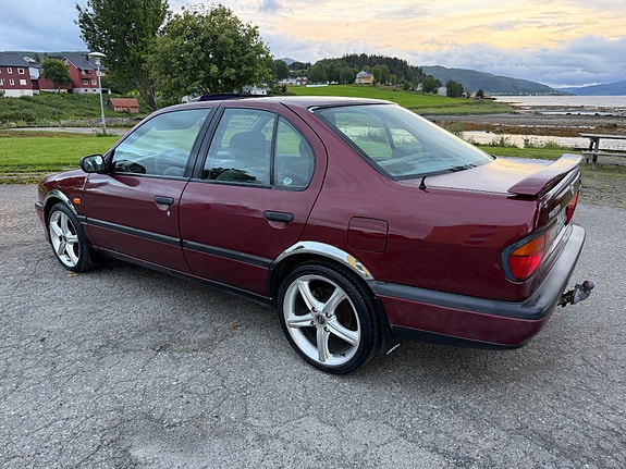 Nissan Primera 7 of 30