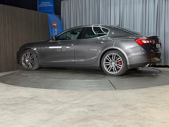 Maserati Ghibli 12 of 30