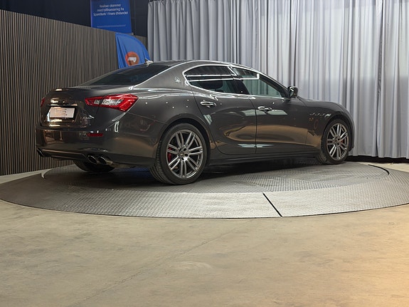 Maserati Ghibli 21 of 30