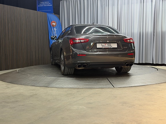 Maserati Ghibli 18 of 30