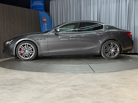 Maserati Ghibli 10 of 30