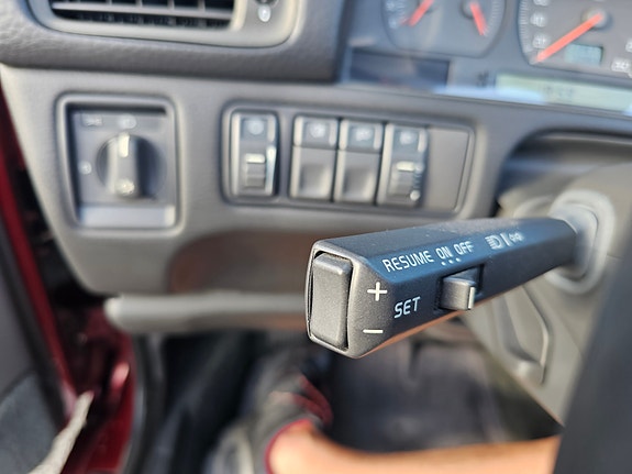 Volvo C70 14 of 30