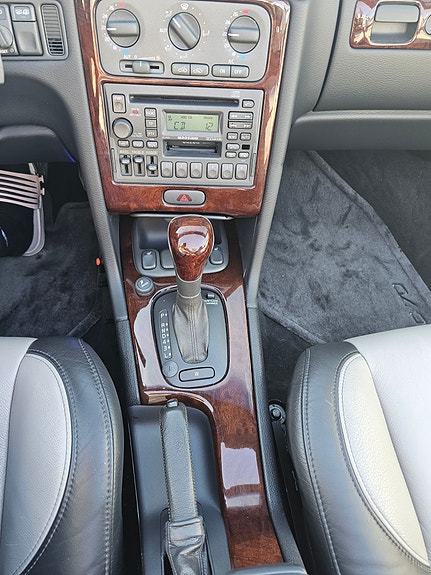 Volvo C70 12 of 30