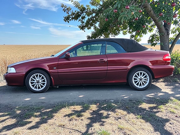 Volvo C70 21 of 30