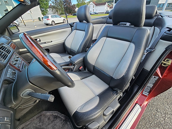 Volvo C70 8 of 30