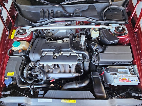 Volvo C70 27 of 30
