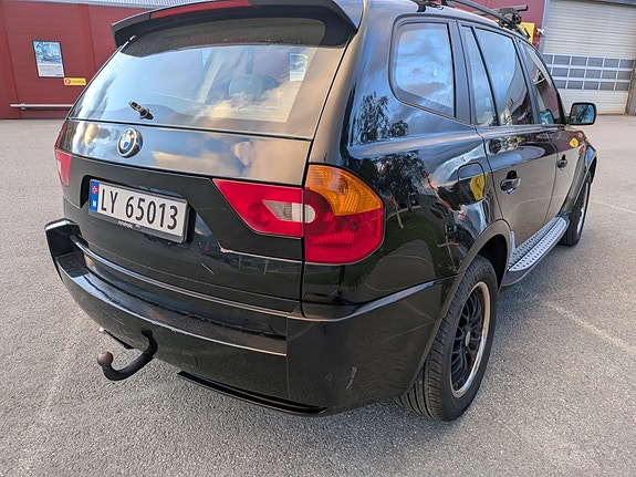 BMW X3 5 of 5