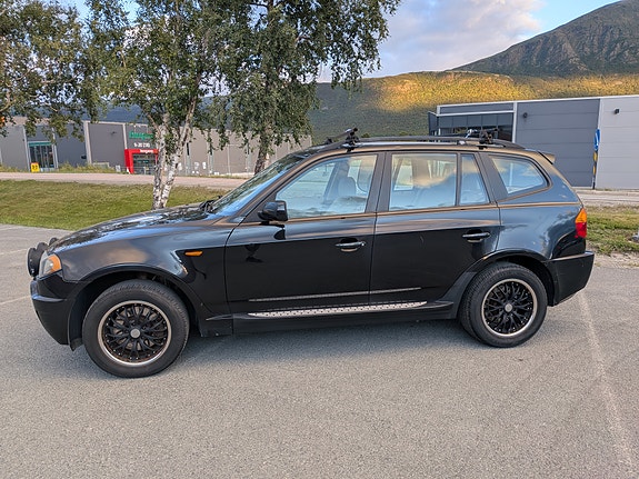 BMW X3 2 of 5