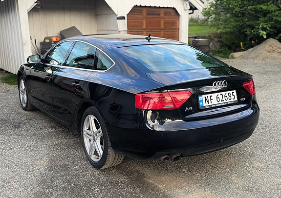 Audi A5 4 of 5