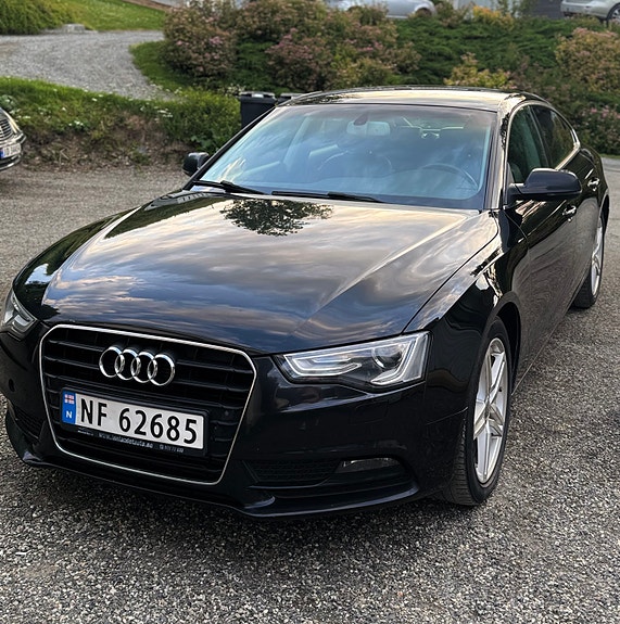 Audi A5 3 of 5