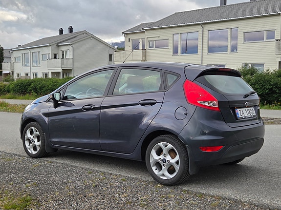 Ford Fiesta 5 of 5