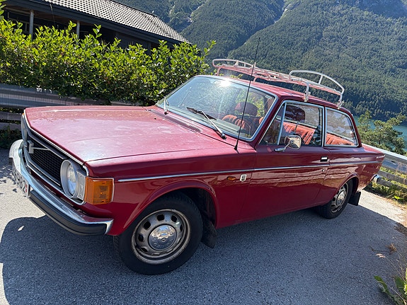 Volvo 142 2 of 25