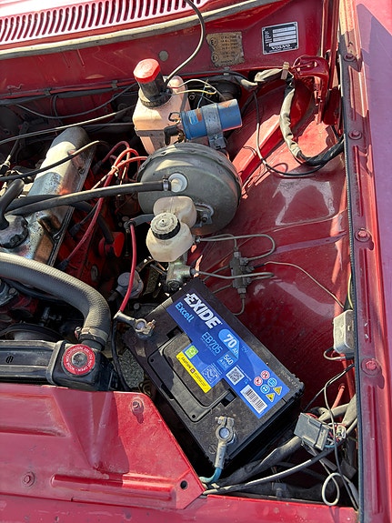 Volvo 142 12 of 25