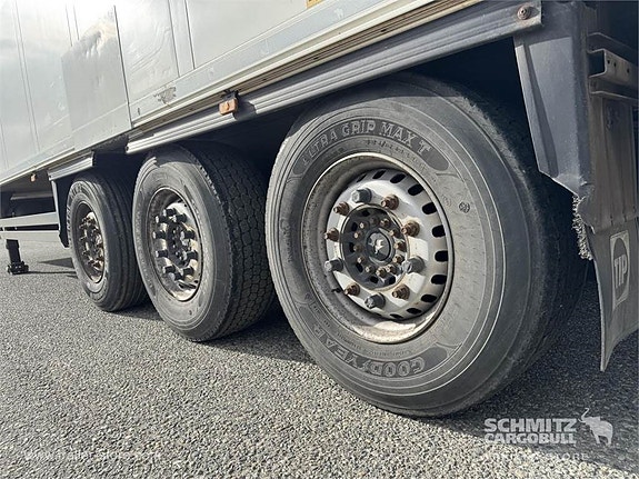 Schmitz Cargobull Reefer Multitemp 13 of 14
