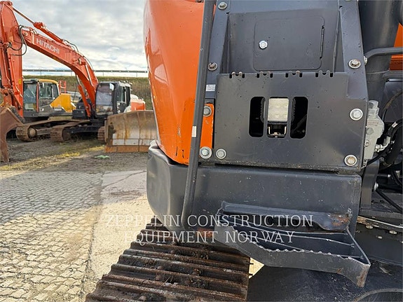 Doosan DX235LCR 13 of 21