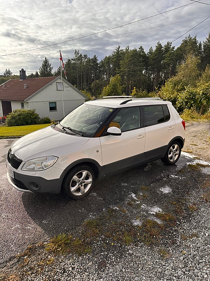 Skoda Fabia 7 of 12