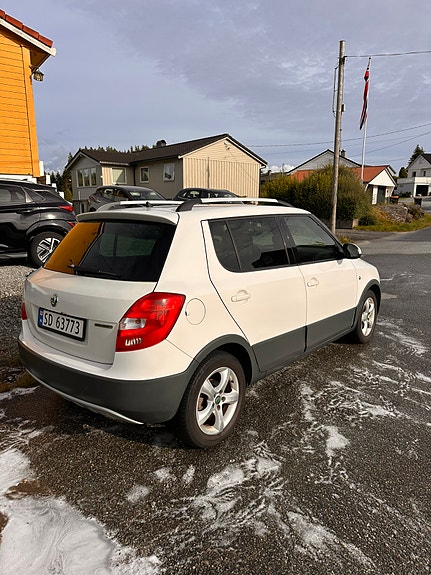 Skoda Fabia 4 of 12