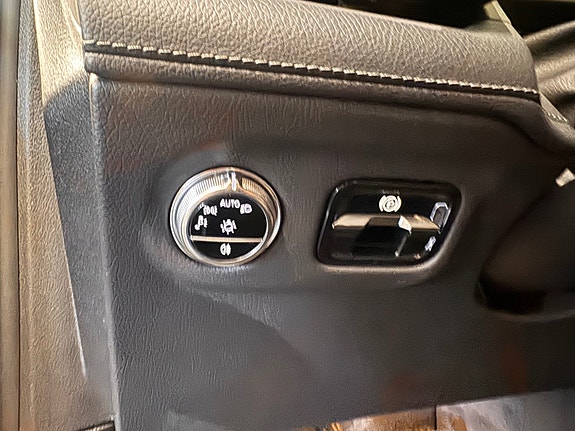 Mercedes-Benz EQS450 28 of 30