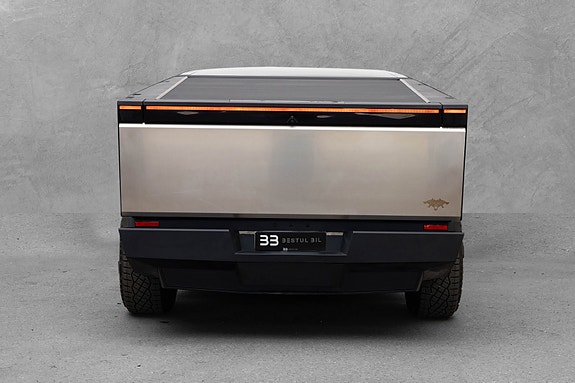 Tesla Cybertruck 6 of 30