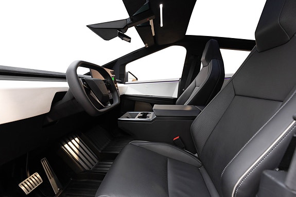 Tesla Cybertruck 20 of 30