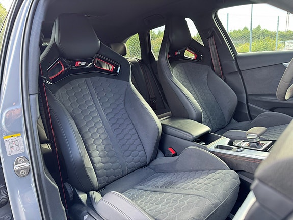Audi RS4 18 of 30