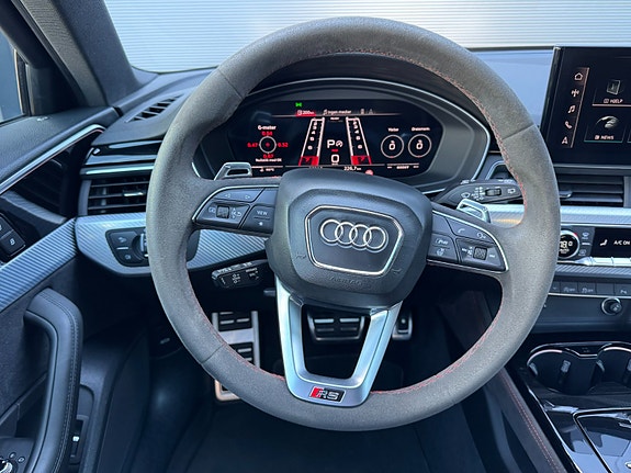 Audi RS4 21 of 30