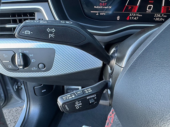 Audi RS4 30 of 30