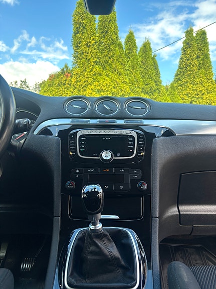 Ford S-MAX 5 of 5