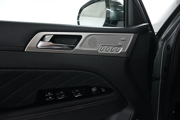 SsangYong Rexton 24 of 30