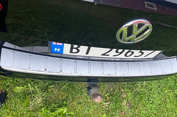 Volkswagen Passat 17 of 26