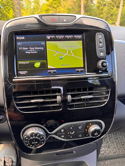 Renault Zoe 12 of 25