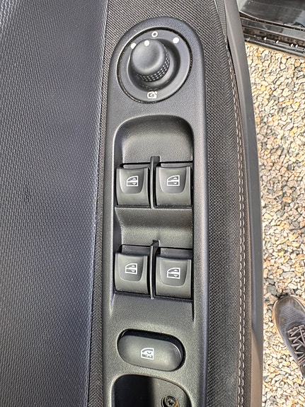 Renault Zoe 11 of 25