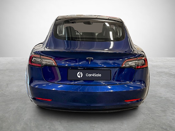 Tesla Model 3 4 of 30