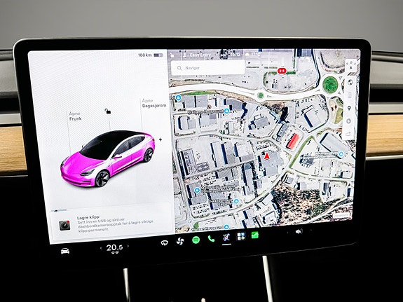Tesla Model 3 17 of 30