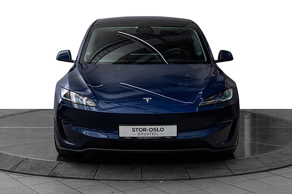 Tesla Model 3 3 of 5