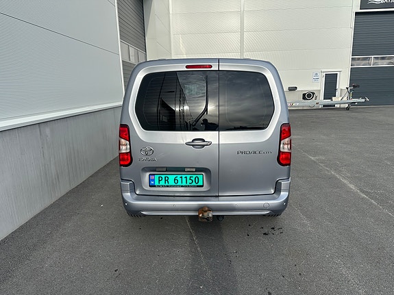Toyota Proace City 3 of 5