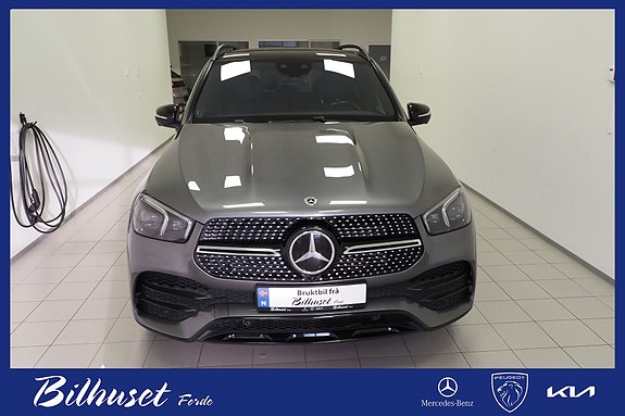 Mercedes-Benz GLE350 de 5 of 5