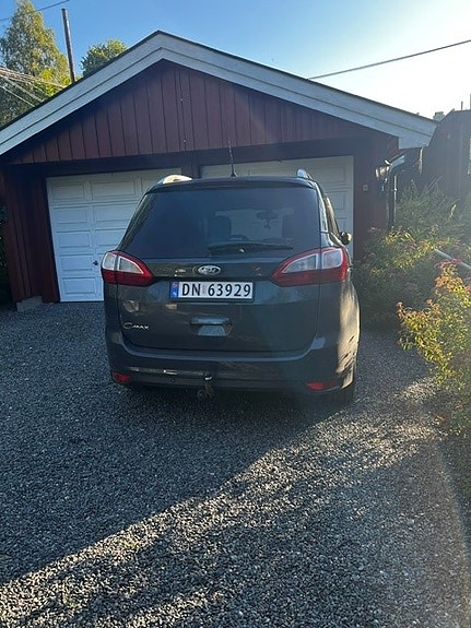 Ford Grand C-MAX 2 of 4