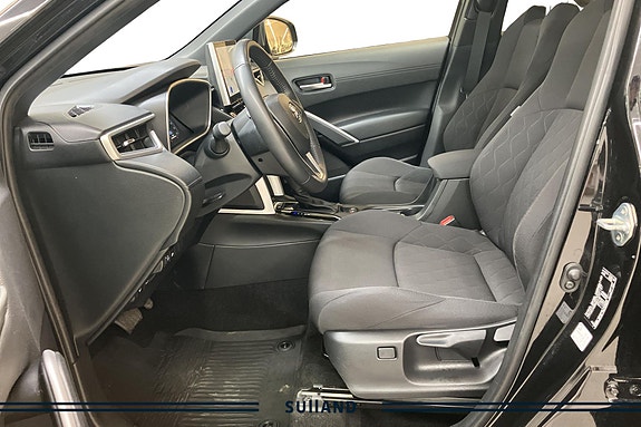 Toyota Corolla Cross 10 of 20