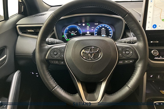 Toyota Corolla Cross 11 of 20