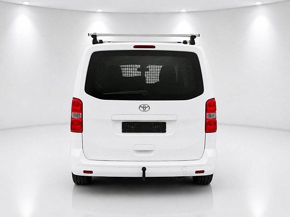 Toyota Proace 4 of 5