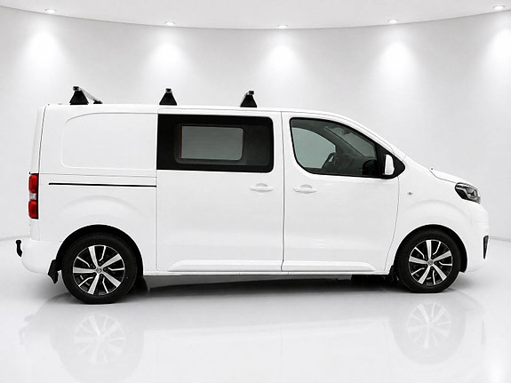 Toyota Proace 5 of 5