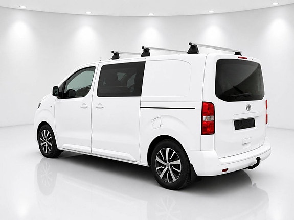 Toyota Proace 3 of 5