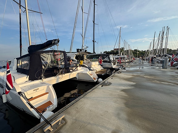 Fountaine-Pajot Mahe 36 (katamaran) leies ut 27 of 30