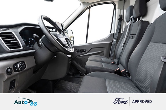 Ford Transit 24 of 30