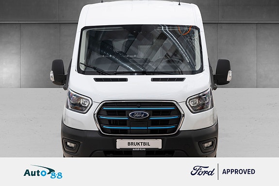 Ford Transit 7 of 30