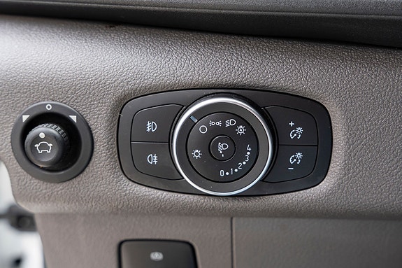Ford Transit 23 of 30