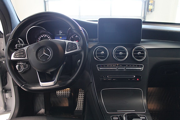 Mercedes-Benz GLC220 d 17 of 30